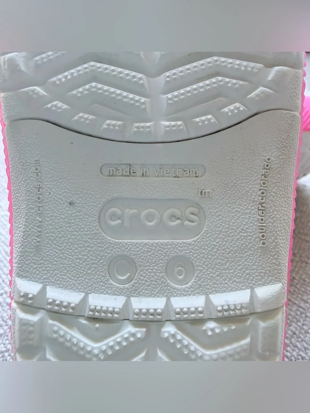 Crocs white/ pink light up shoes with flowers toddler size 6